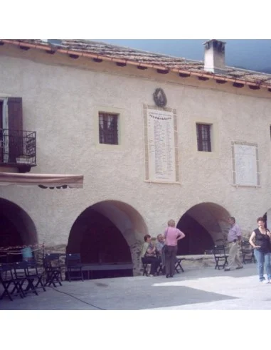 Intonaco In Calce e Cocciopesto Giallo avorio 